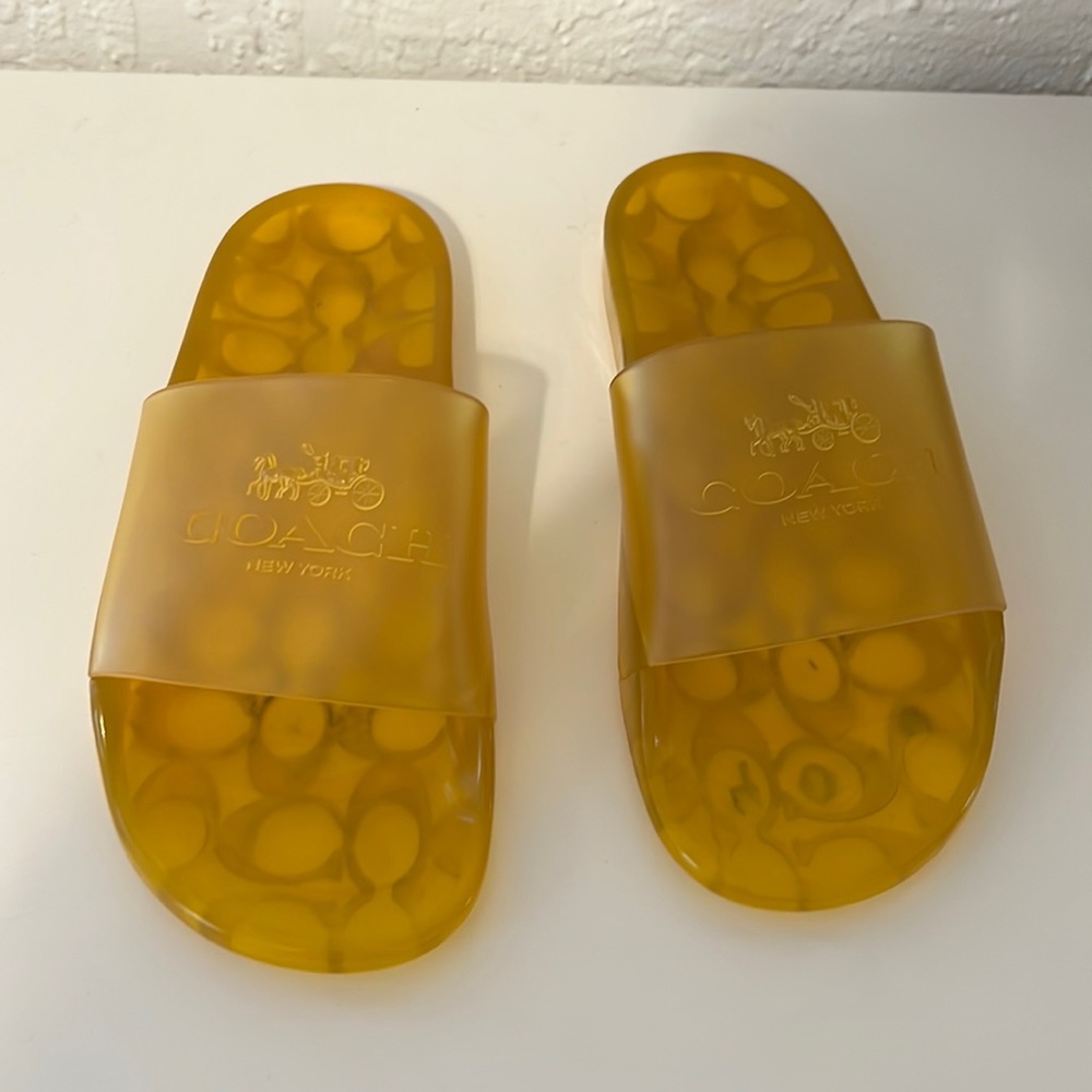 Coach Water-Resistant Slide - Size 8M